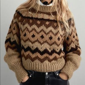 Zara Jacquard Cropped Sweater